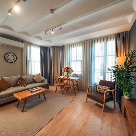 Kuledibi Suites, Historical 2-bedroom No-3 İstanbul