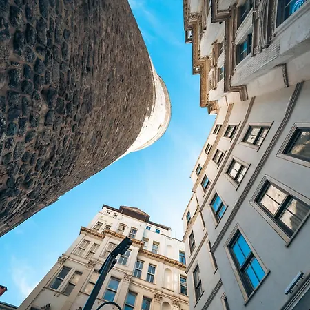 Kuledibi Suites, Historical 2-bedroom No-3 아파트 *
